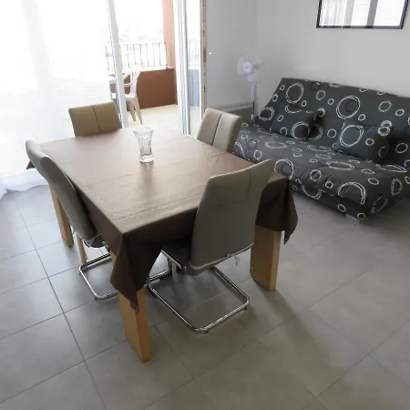 Apartment T2 43m² Dernier Etage Avec Terrasse Et Parking A - Fr-1-472-148