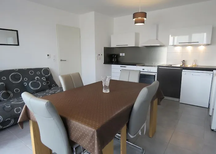 T2 Confort 43M² Avec Terrasse Et Parking A Sete - Fr-1-472-148 * Sète