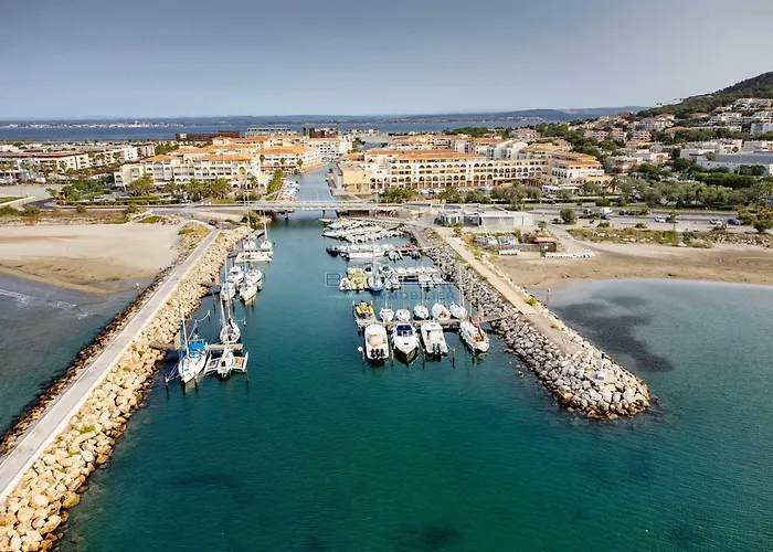 T2 Confort 43M² Avec Terrasse Et Parking A Sete - Fr-1-472-148 Lägenhet