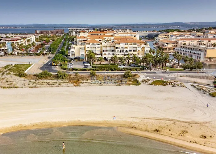 T2 Confort 43M² Avec Terrasse Et Parking A Sete - Fr-1-472-148 Lägenhet *